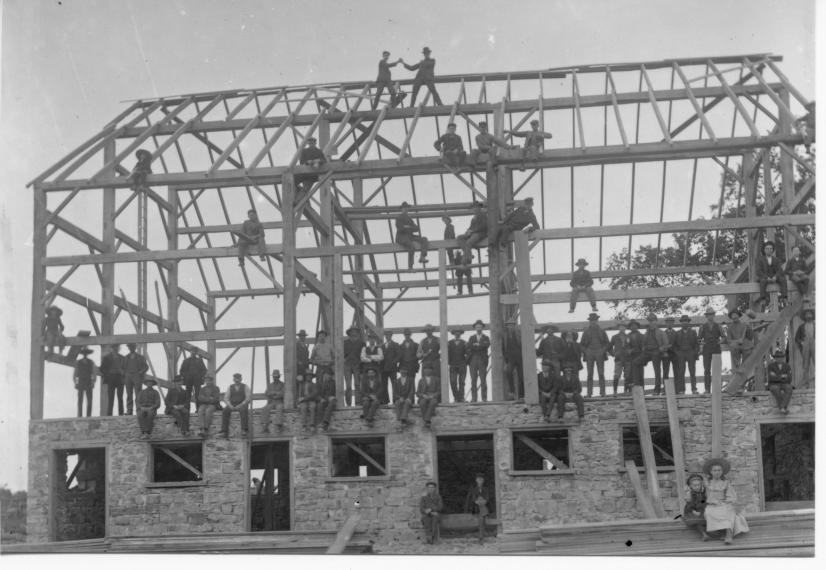 Barn raising from 1912